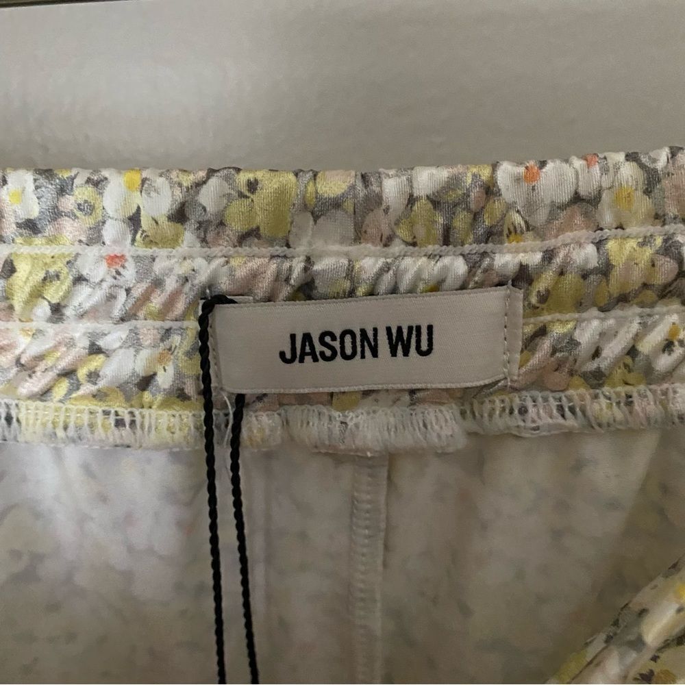 Jason Wu Pajama Shorts Lace Trim Satin Runner Stretch Yellow Floral Comfy Cute - Picture 8 of 11
